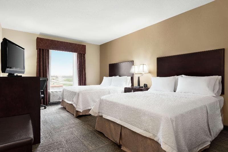 Hampton Inn & Suites Brunswick 3
