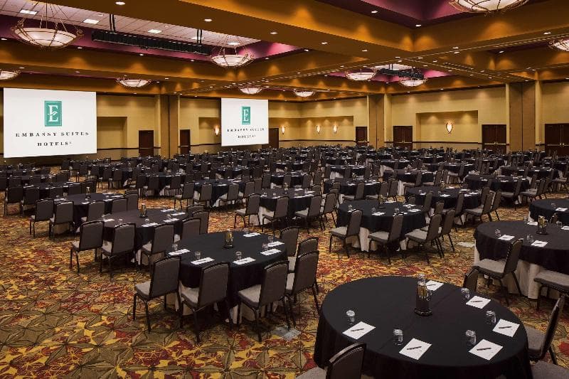 Embassy Suites by Hilton Charlotte Concord Golf Resort & Spa 4
