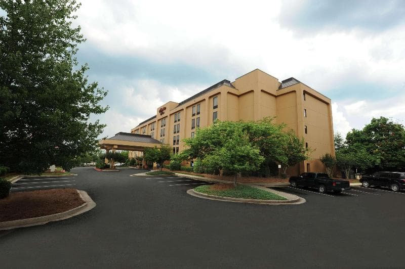Hampton Inn Atlanta-Southlake photo 1