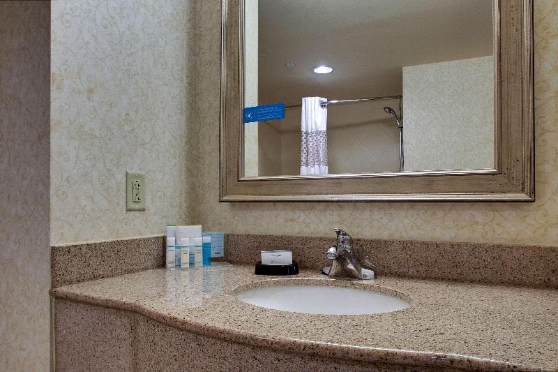 Hampton Inn & Suites Spartanburg-I-26-Westgate Mall 4