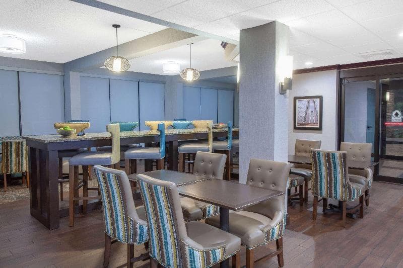 Wingate by Wyndham Charleston Airport Coliseum 4