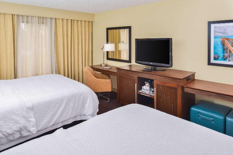 Hampton Inn Vero Beach 4