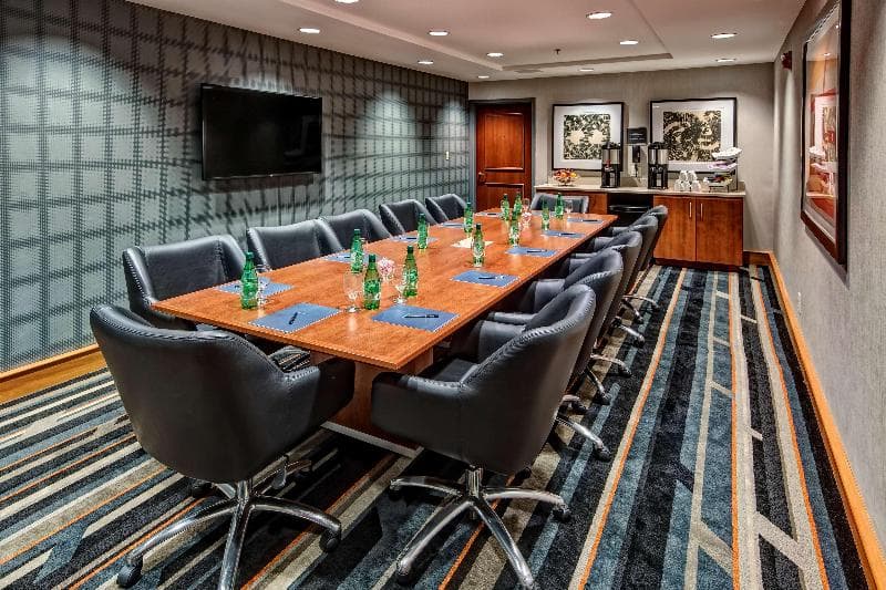 Hilton Inn Knoxville Airport 4