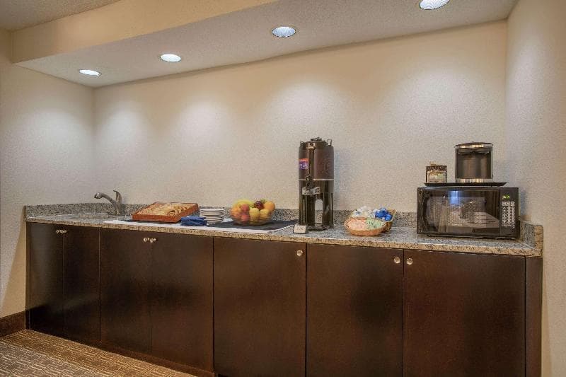 DoubleTree Suites by Hilton Hotel Nashville Airport photo 1