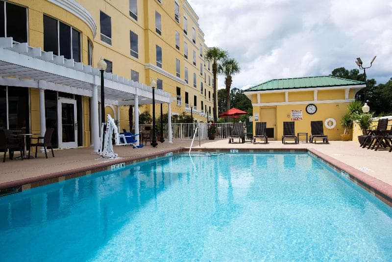 Hampton Inn and Suites Lake City 3