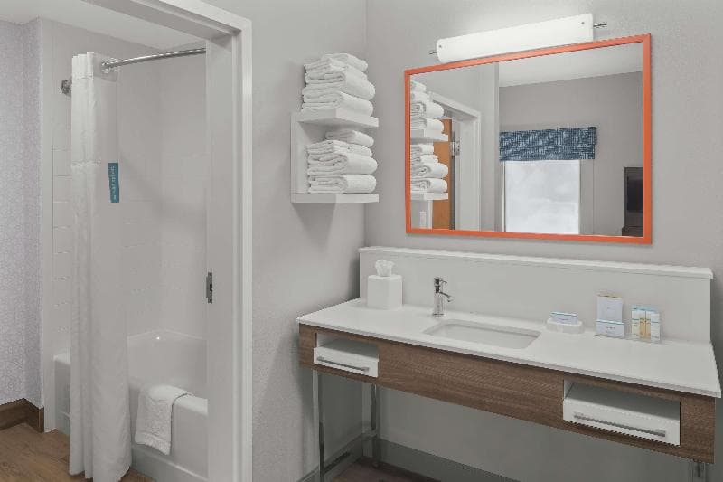 Hampton Inn & Suites Macon I-75 North 5