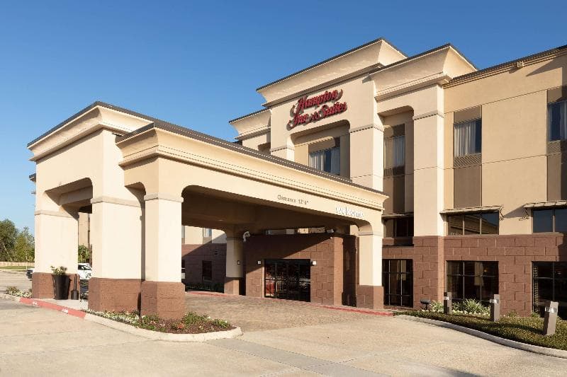 Hampton Inn & Suites Baton Rouge - I-10 East 5