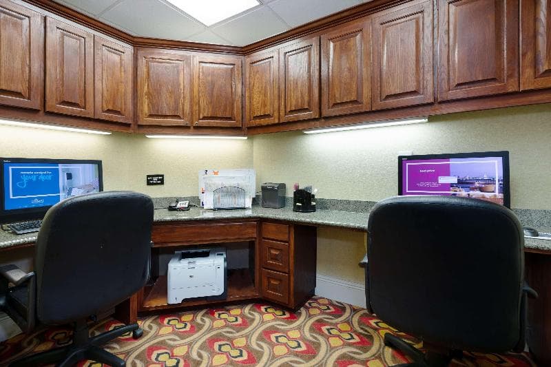 Hampton Inn & Suites Baton Rouge - I-10 East photo 1