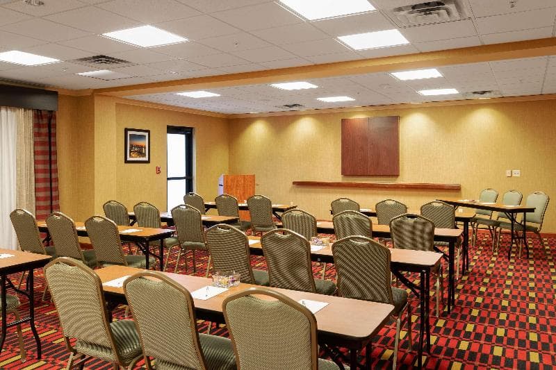 Hampton Inn & Suites Baton Rouge - I-10 East 3