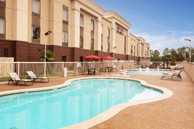 Hampton Inn & Suites Baton Rouge - I-10 East 4