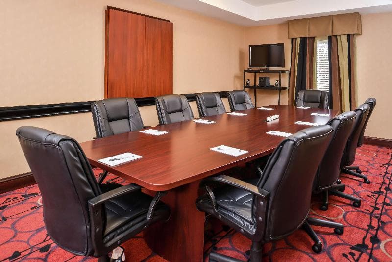 Hampton Inn Statesville photo 1