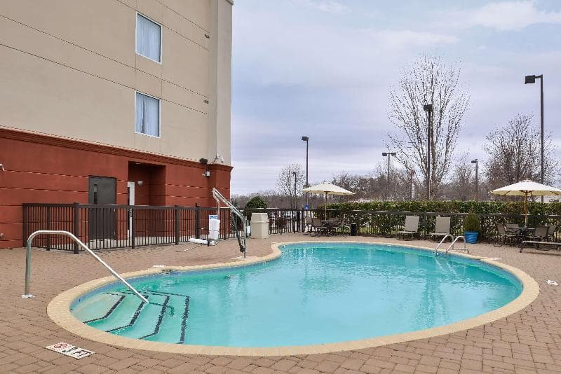 Hampton Inn Statesville 5