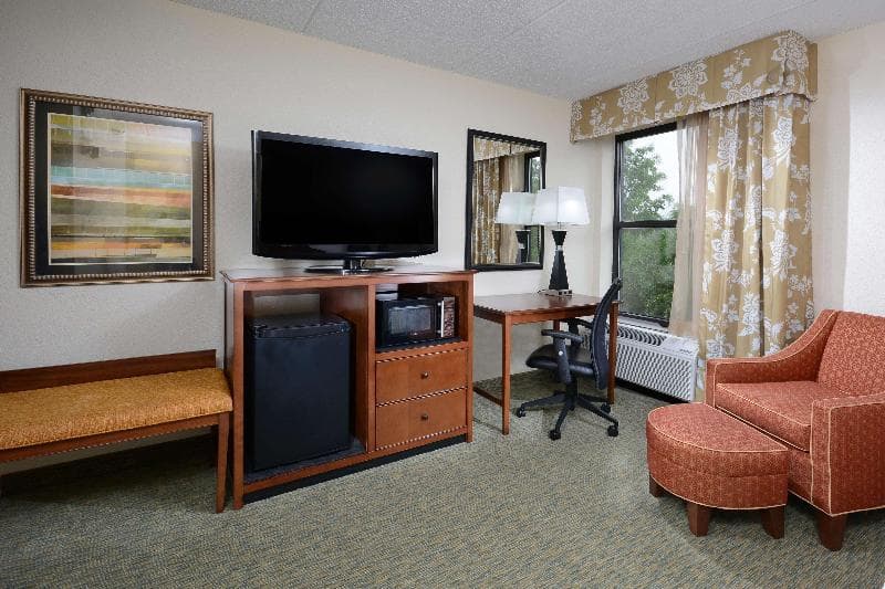 Hampton Inn Raleigh/Durham-Airport 2