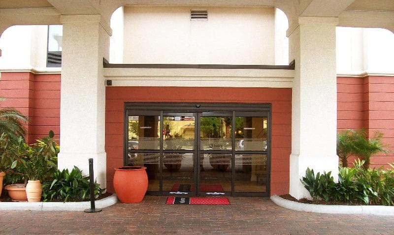 Hampton Inn & Suites Orlando Intl Dr N 4