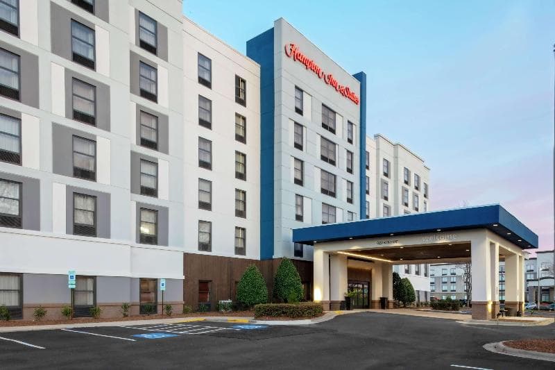 Hampton Inn & Suites Concord/Charlotte 2