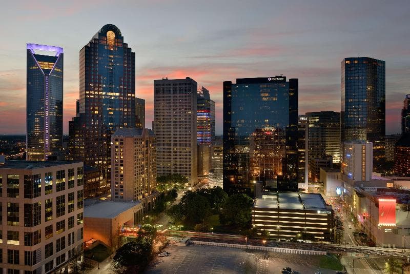 Hilton Charlotte Uptown 3