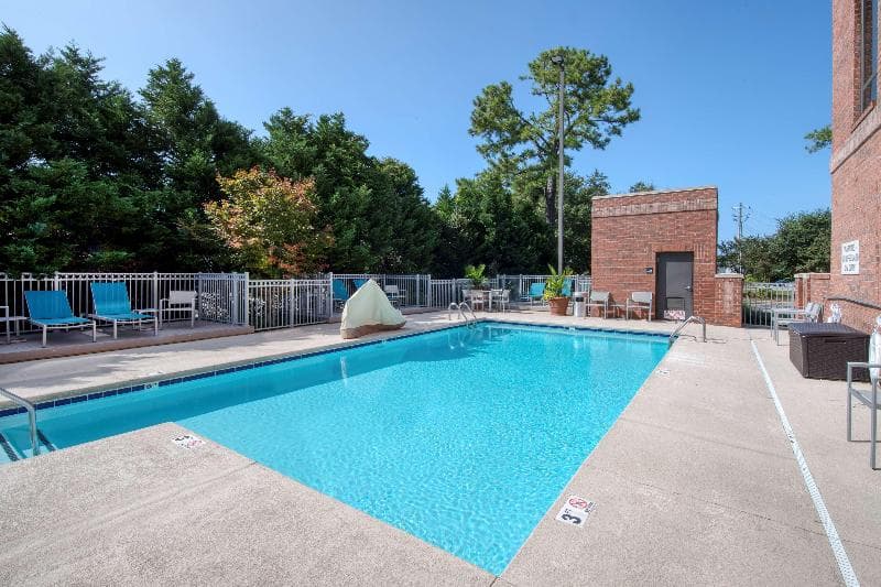Hampton Inn Wilmington-University Area/Smith Creek Station 5