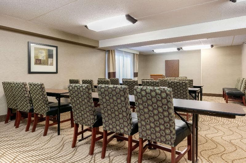 Comfort Inn Downtown 4