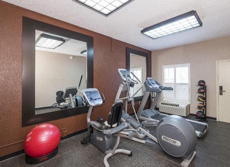 Red Roof Inn Tupelo photo 1