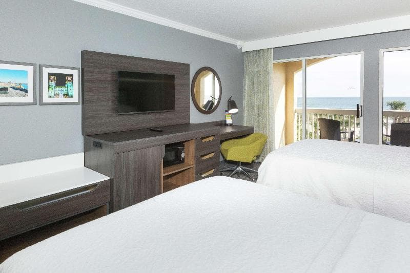 Hampton Inn St. Augustine Beach photo 1