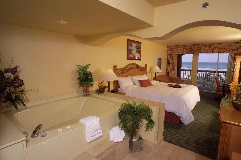 Hampton Inn St. Augustine Beach 3