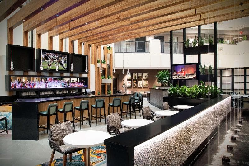Embassy Suites by Hilton Orlando Airport 2