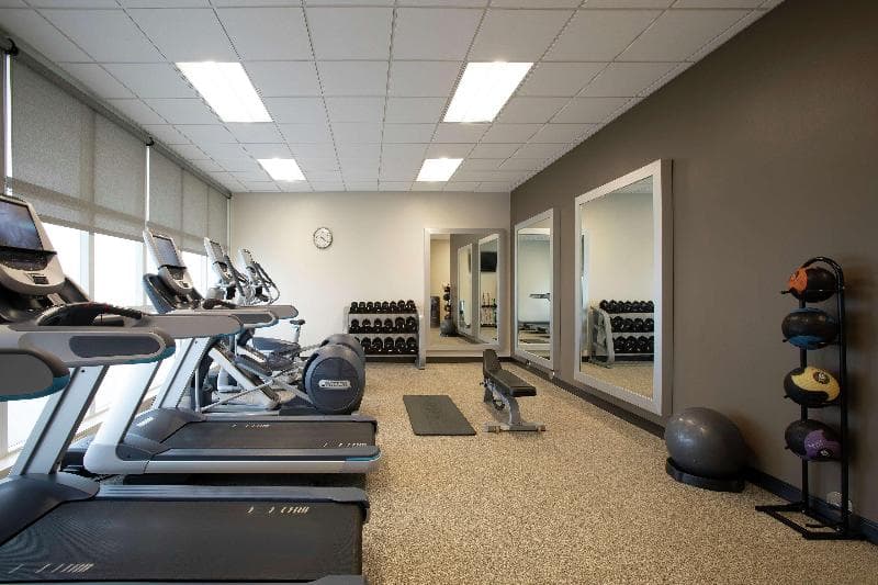 Embassy Suites by Hilton Orlando Airport 3