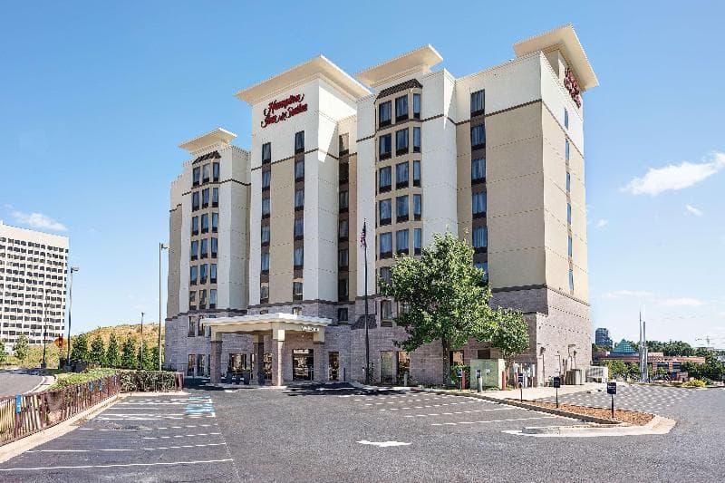 Hampton Inn & Suites Atlanta-Galleria 2