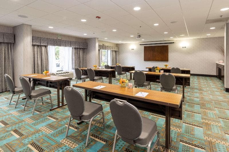 Hampton Inn Columbia I-26/Harbison Blvd. 5