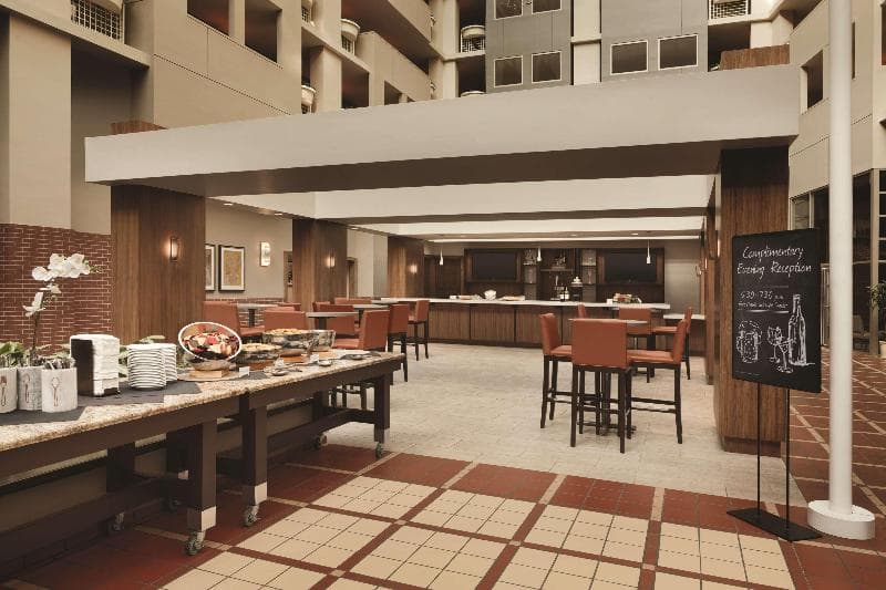 Embassy Suites by Hilton Atlanta at Centennial Olympic Park 4