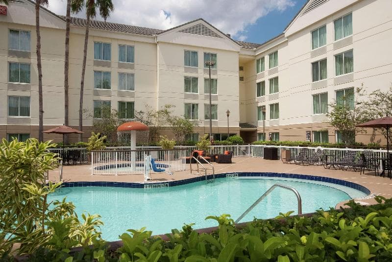 Hilton Garden Inn Orlando Airport 5