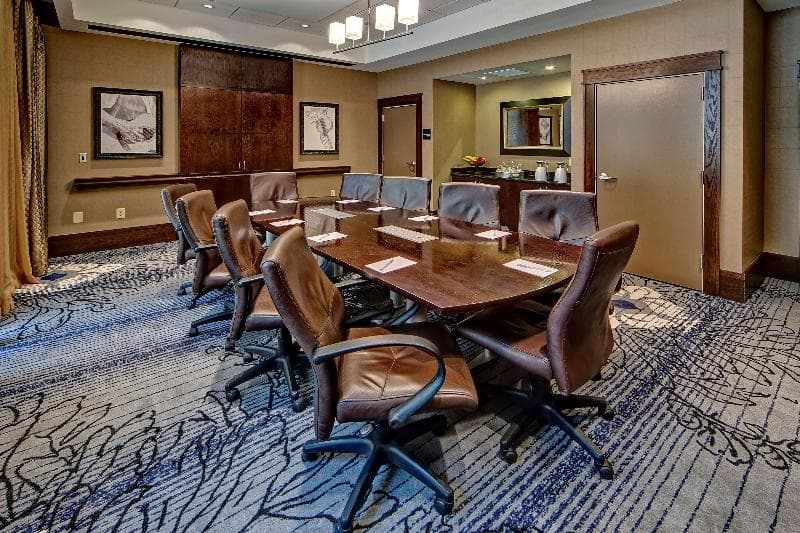 Hampton Inn & Suites Nashville-Downtown 3