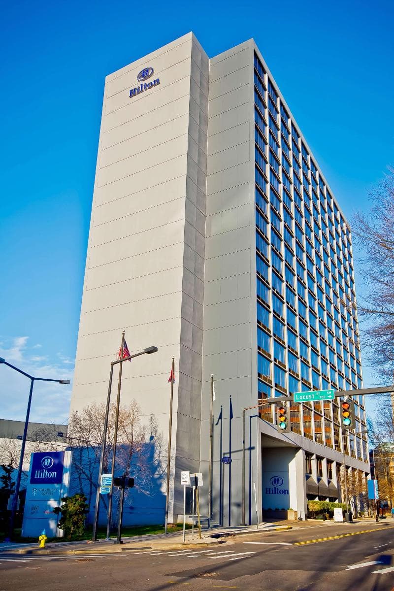 Hilton Knoxville 2