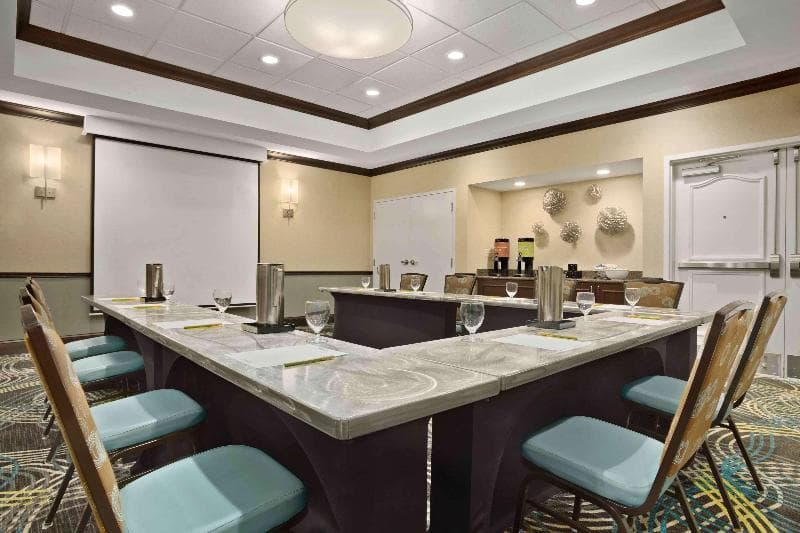 Hilton Garden Inn Charlotte/Mooresville 4