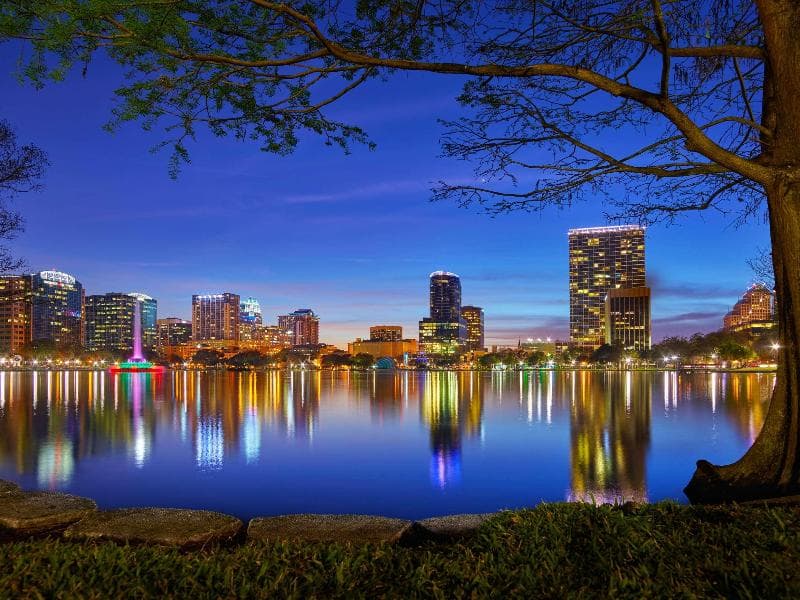 Embassy Suites Downtown Orlando 4