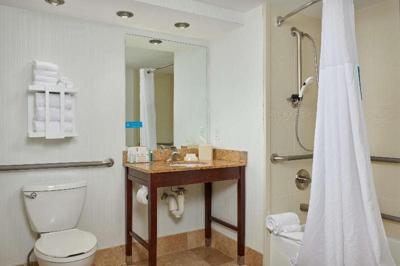Hampton Inn Clemson-University Area 5
