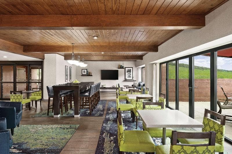 Hampton Inn Atlanta/Stone Mountain 5