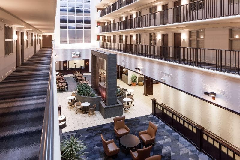 Embassy Suites by Hilton Tampa Brandon 4