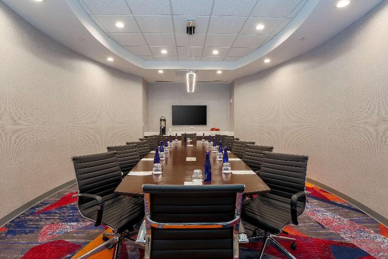 DoubleTree by Hilton Hotel Atlanta Airport 2