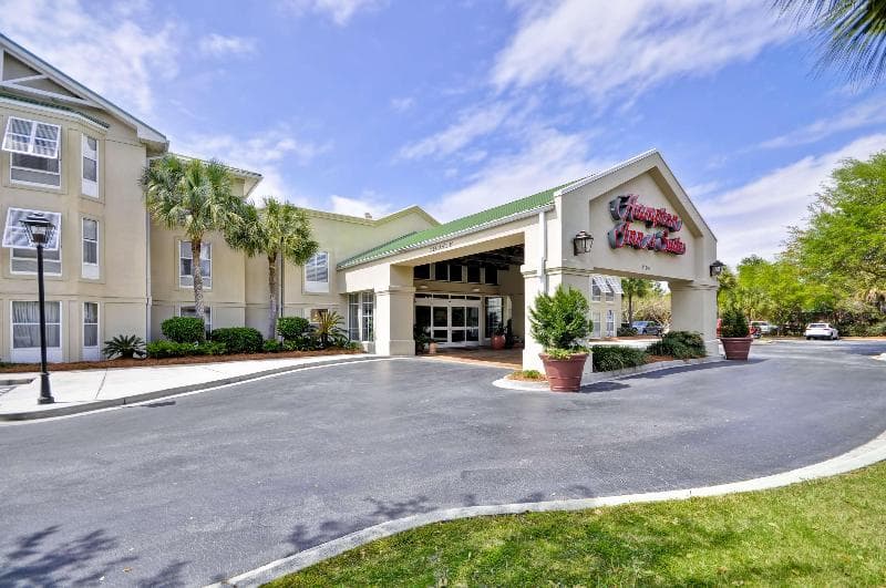 Hampton Inn & Suites Charleston/Mt. Pleasant-Isle Of Palms photo 1