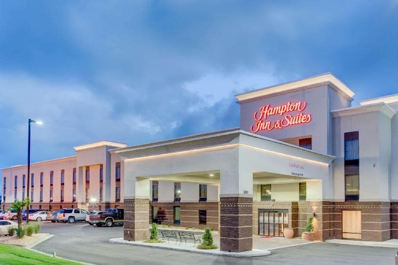 Hampton Inn & Suites Macon I-475 4