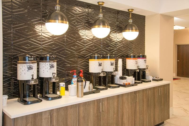 Hampton Inn & Suites Jackson Downtown-Coliseum 5
