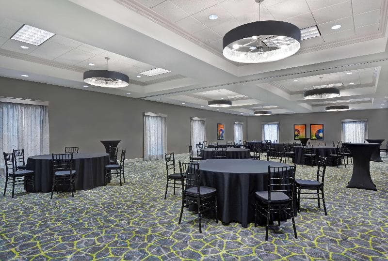 Hampton Inn Gallatin 1