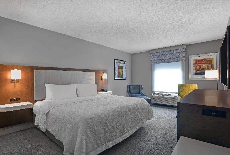 Hampton Inn Gallatin 5