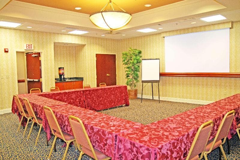 Hampton Inn & Suites Atlanta Airport North I85 1
