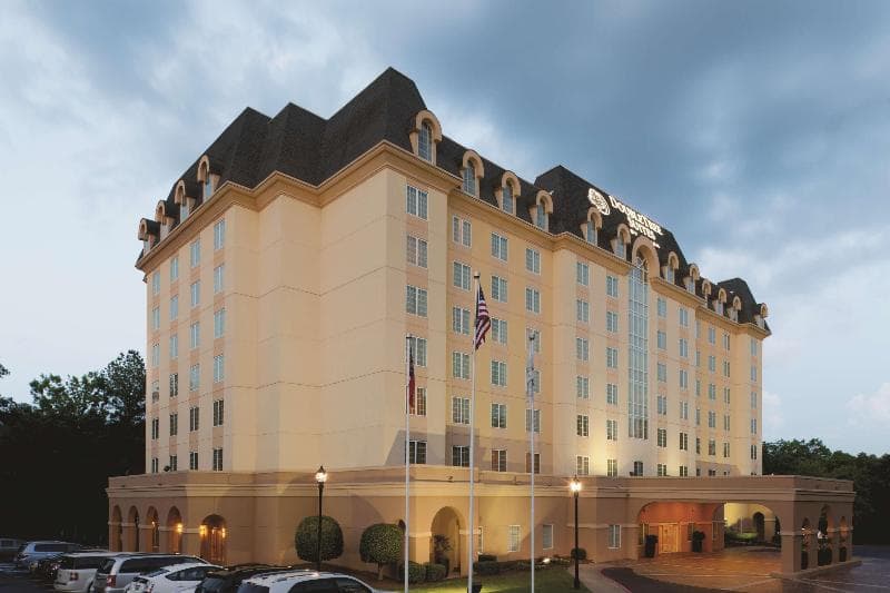DoubleTree Suites by Hilton at The Battery Atlanta 4