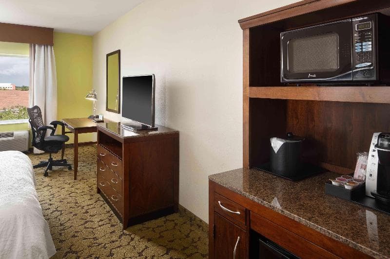 Hilton Garden Inn Boca Raton photo 1