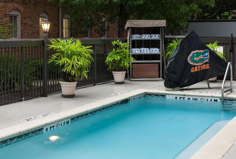 Hampton Inn & Suites Gainesville-Downtown 5