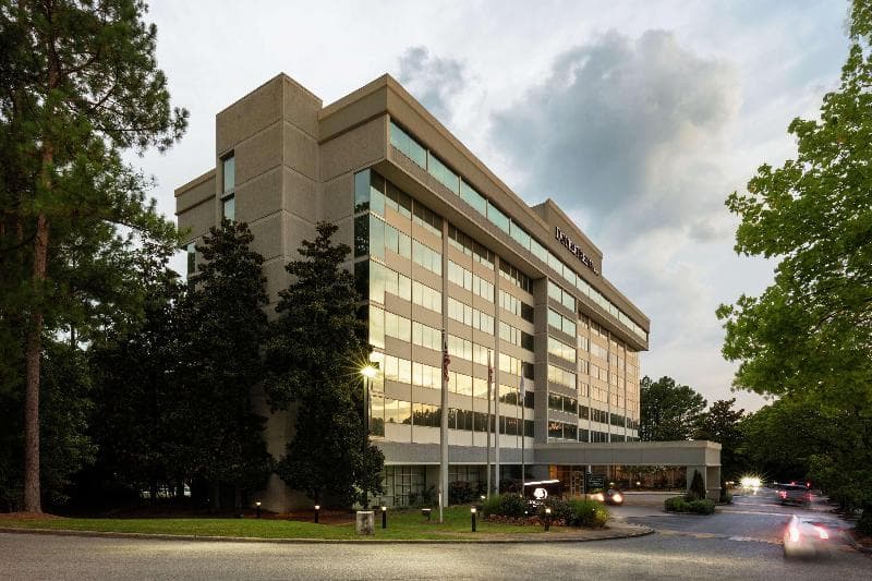 DoubleTree by Hilton Birmingham Perimeter Park 3