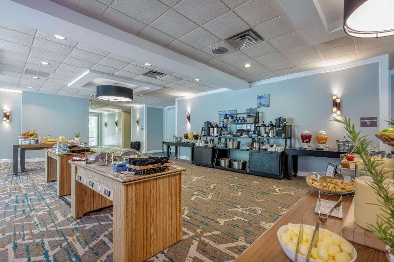 DoubleTree by Hilton Birmingham Perimeter Park 4